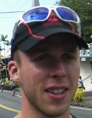 work-aaron%2520davidson%2520headshot.jpg