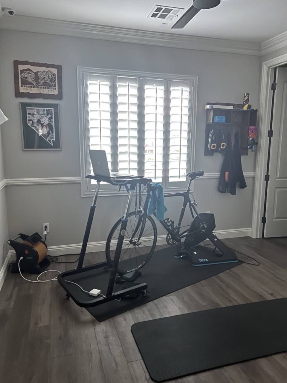 tacx.jpeg