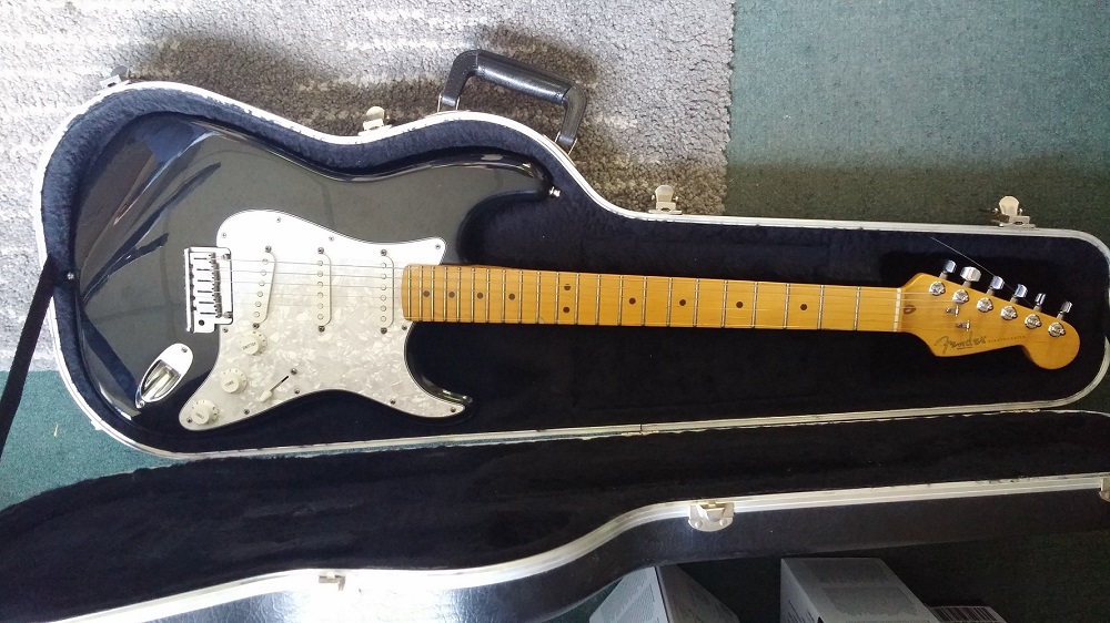 Fender 1998 American Standard.jpg