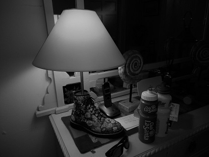 shoelamp2.jpg