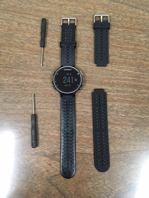 Garmin 230 and bands.jpg