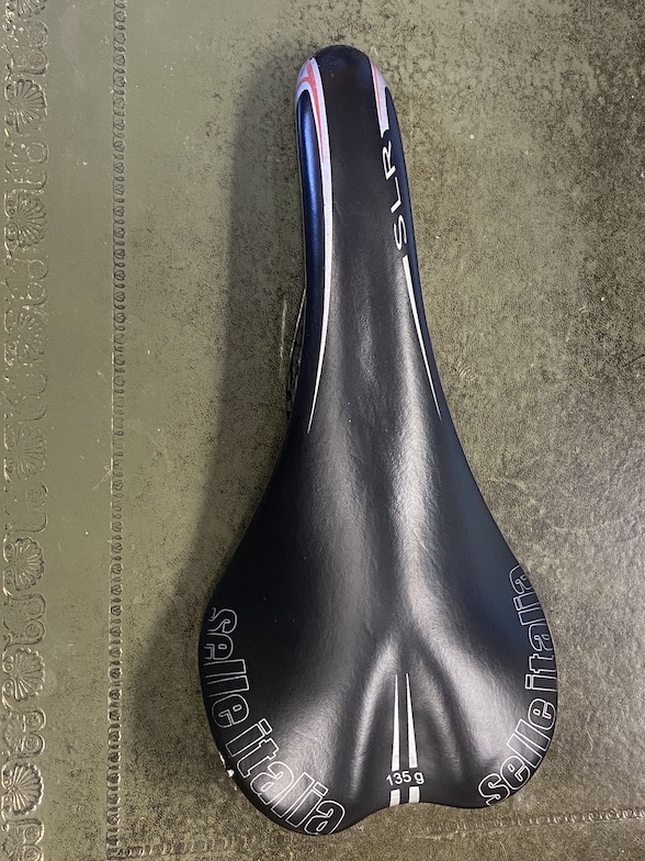 Selle top 2.jpeg