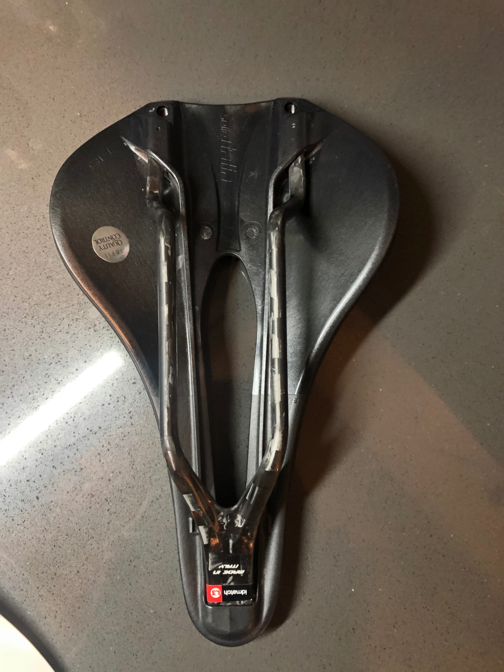 FS:Selle Italia Novus Boost Kit Carbonio Superflow - 145mm